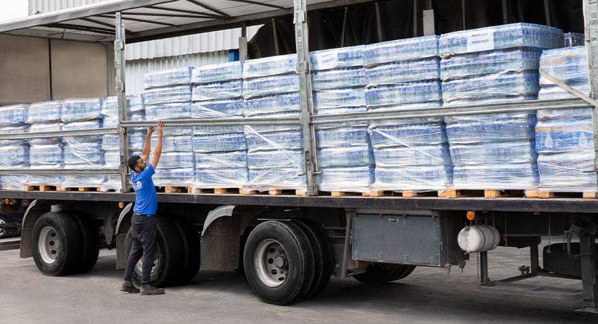 Transferência entre CDs como solução para equilibrar estoques